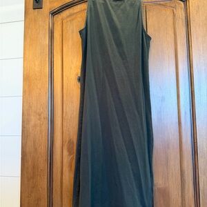 H&M Sleeveless Dark Green Midi Dress